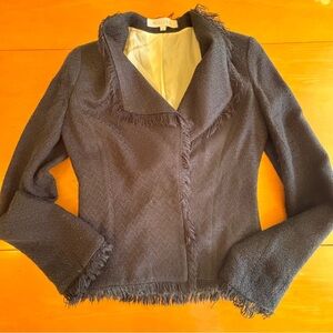 Walter 6 black fully lined frill please her suit jacket